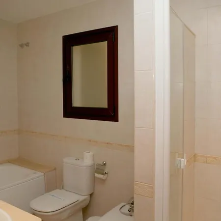 Apartamento Albir Confort 1 *
